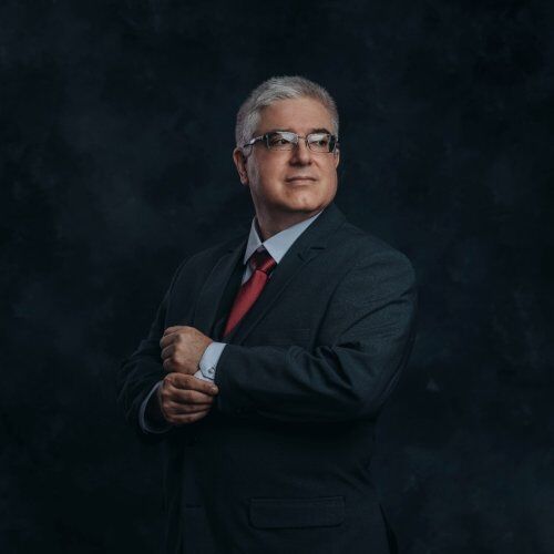 Dr. Héctor Alvaro IMG-20240418-WA0006.jpg
